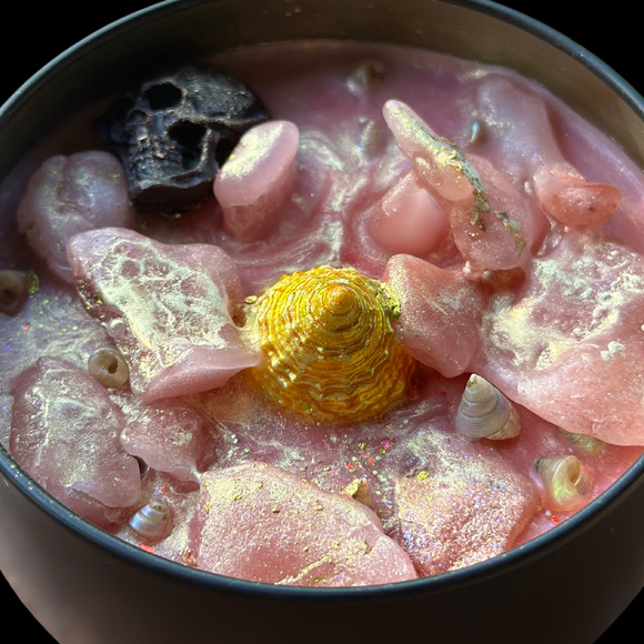 Hula Ghoul Luxury Wickless Candle: Black Coconut & Cherry Pineapple Scent - Picture 6 of 10